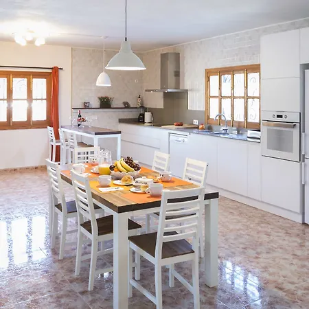 Ca Na Flores Villa
